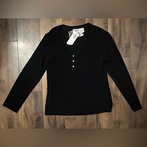 NWT Chico’s Travelers Black Josie Top Size 1 | Stretchy Travel Essential